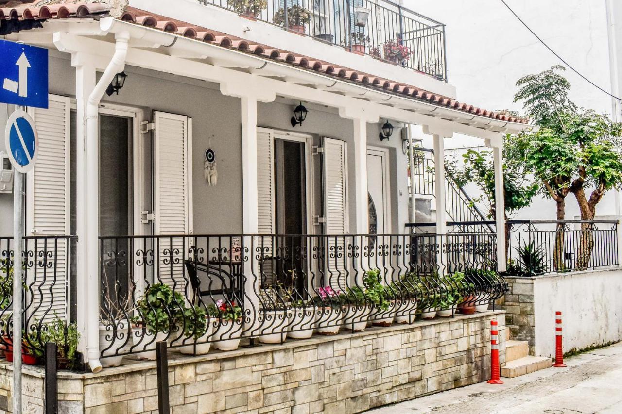 Вилла Dafni'S House Скиатос Экстерьер фото